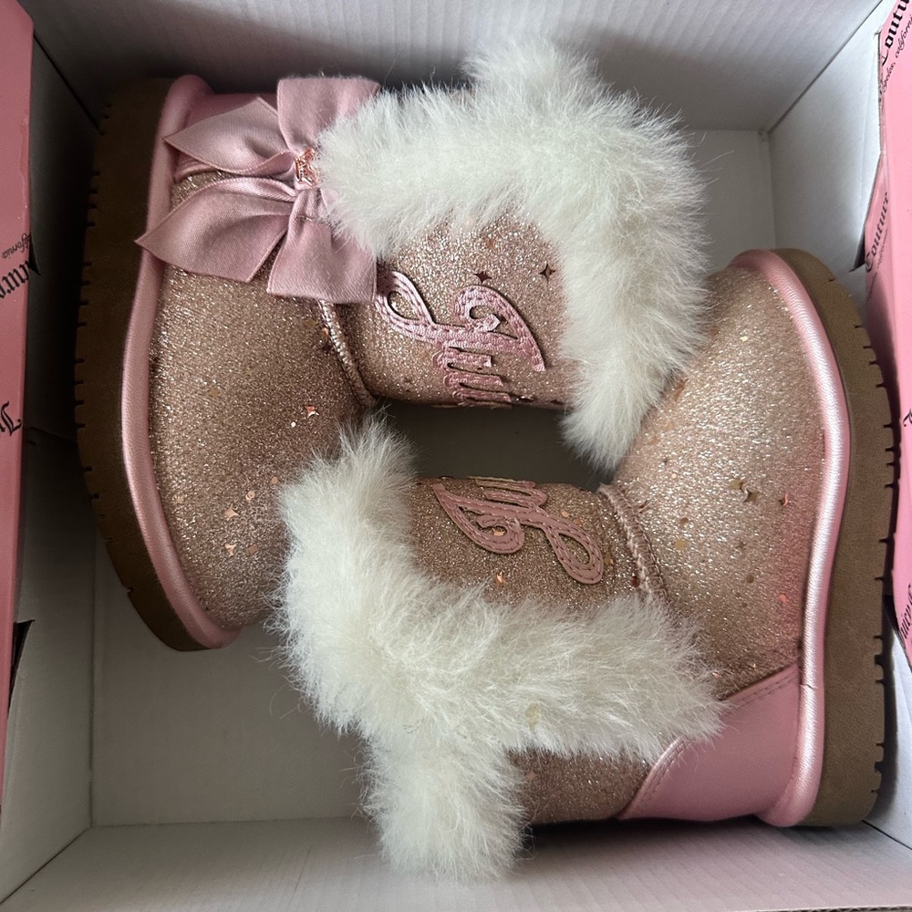 Juicy Couture Toddler boots